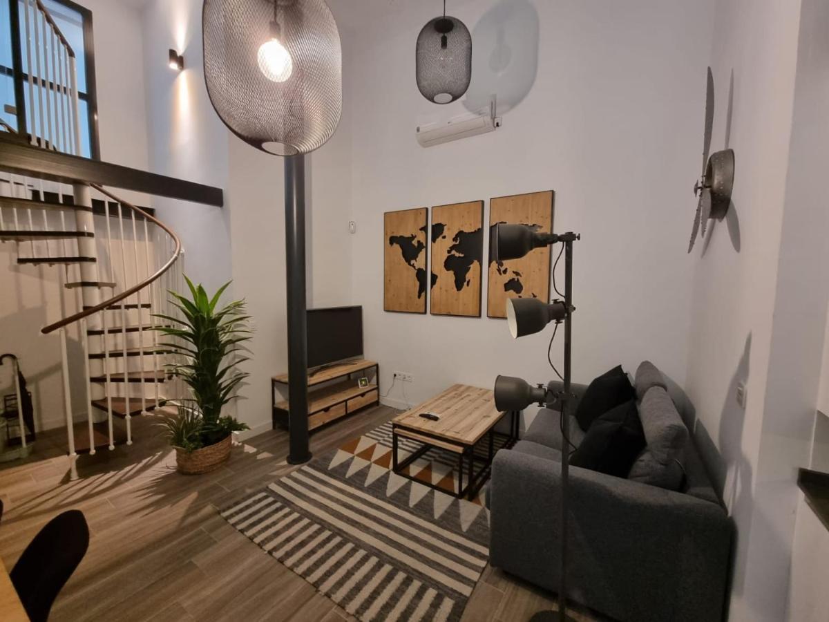 דירות סביליה Duplex Moderno En Alameda מראה חיצוני תמונה
