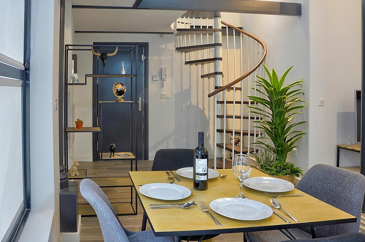 דירות סביליה Duplex Moderno En Alameda מראה חיצוני תמונה