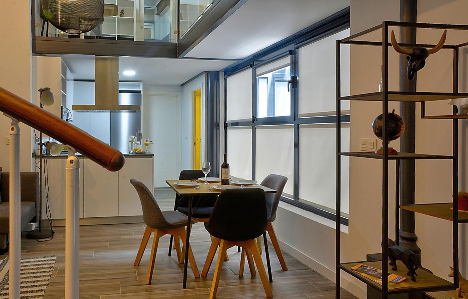 דירות סביליה Duplex Moderno En Alameda מראה חיצוני תמונה